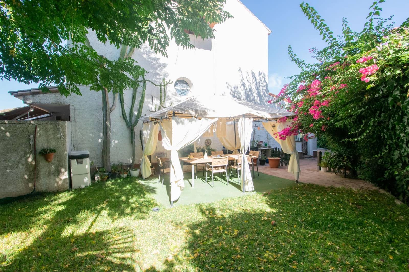 4 soverom Rekkehus til salgs i Mairena del Aljarafe med garasje - € 350 000 (Ref: 10076513)