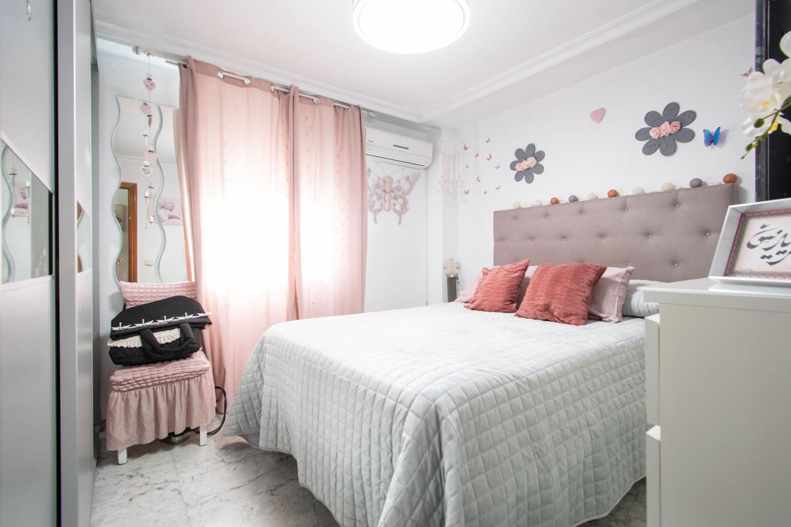 3 soveværelse Lejlighed til salg i Sevilla by - € 195.000 (Ref: 10076514)