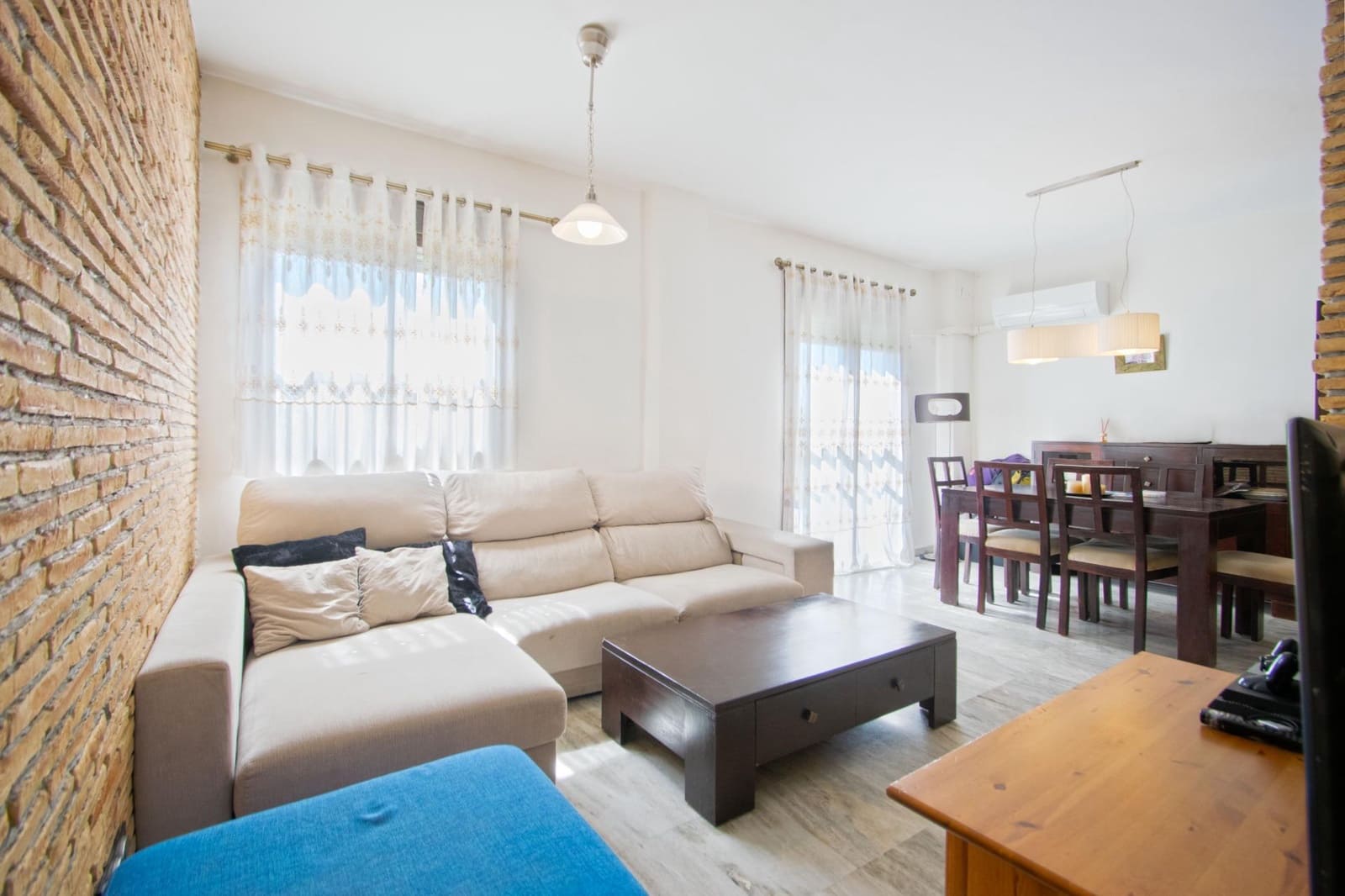 3 slaapkamer Flat te koop in Sevilla stad met zwembad garage - € 280.000 (Ref: 10081358)