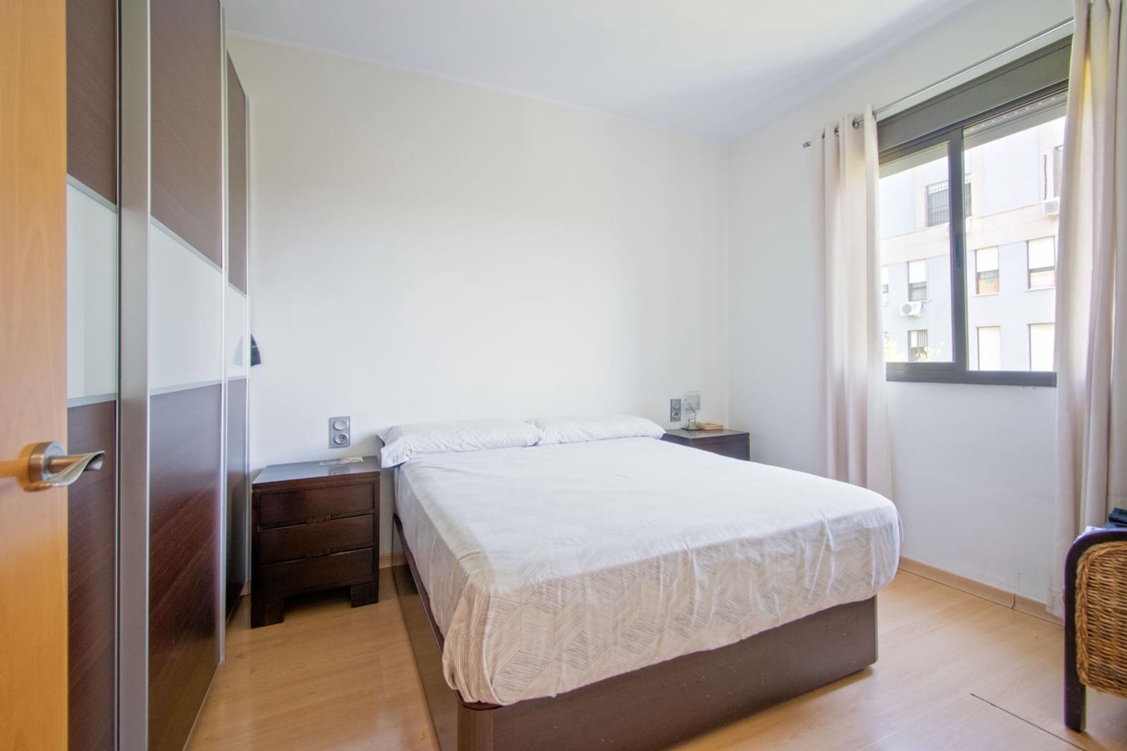 3 slaapkamer Flat te koop in Sevilla stad met zwembad garage - € 280.000 (Ref: 10081358)