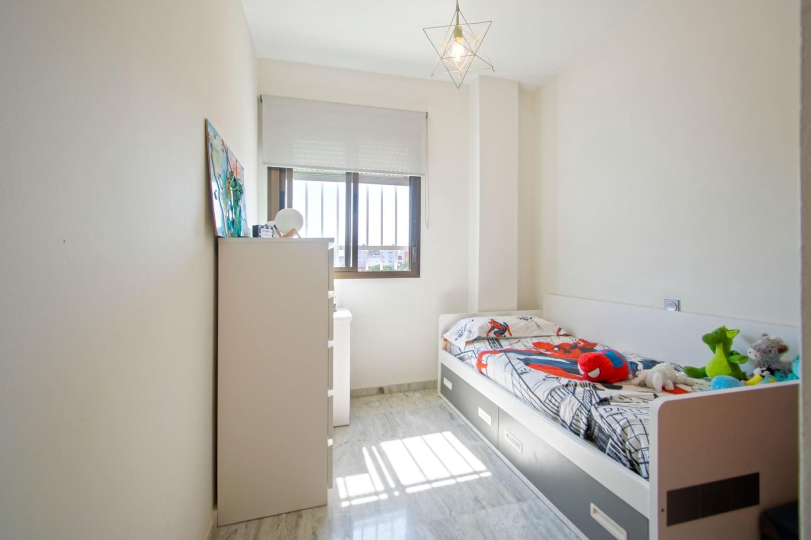 3 slaapkamer Flat te koop in Sevilla stad met zwembad garage - € 280.000 (Ref: 10081358)
