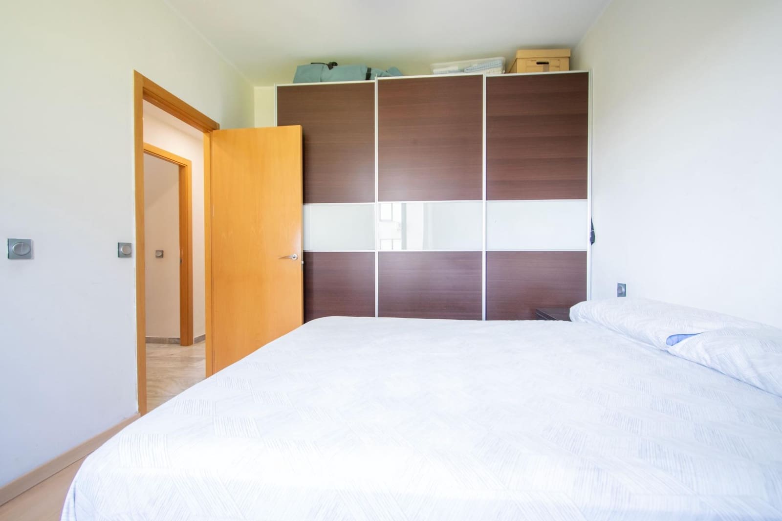 3 slaapkamer Flat te koop in Sevilla stad met zwembad garage - € 280.000 (Ref: 10081358)