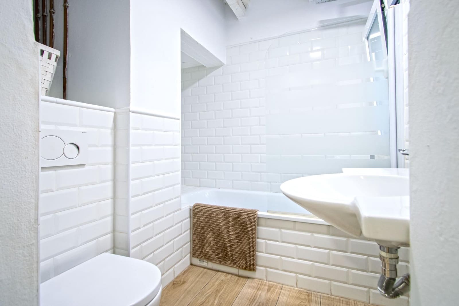 1 Zimmer Apartment zu verkaufen in Sevilla Stadt - 240.000 € (Ref: 10081360)