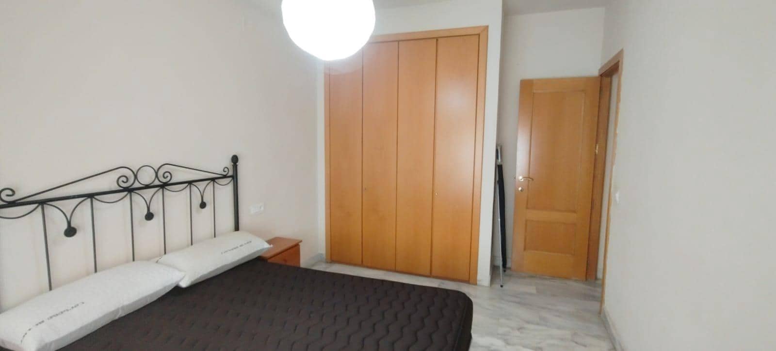 Appartement de 3 chambres à louer à Seville ville avec garage - 850 € (Ref: 10081361)