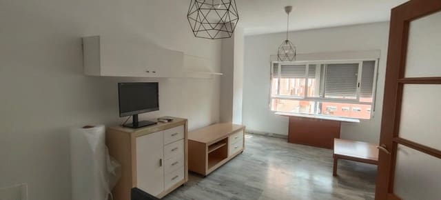 Appartement de 3 chambres à louer à Séville ville avec garage - 850 € (Ref: 10081361)