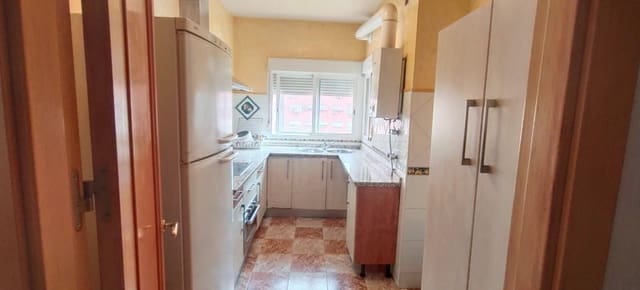 Appartement de 3 chambres à louer à Séville ville avec garage - 850 € (Ref: 10081361)