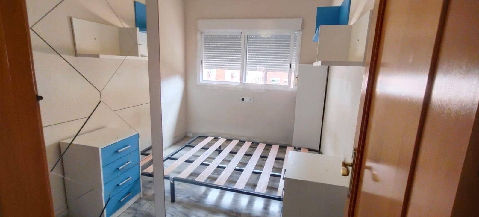 Appartement de 3 chambres à louer à Seville ville avec garage - 850 € (Ref: 10081361)