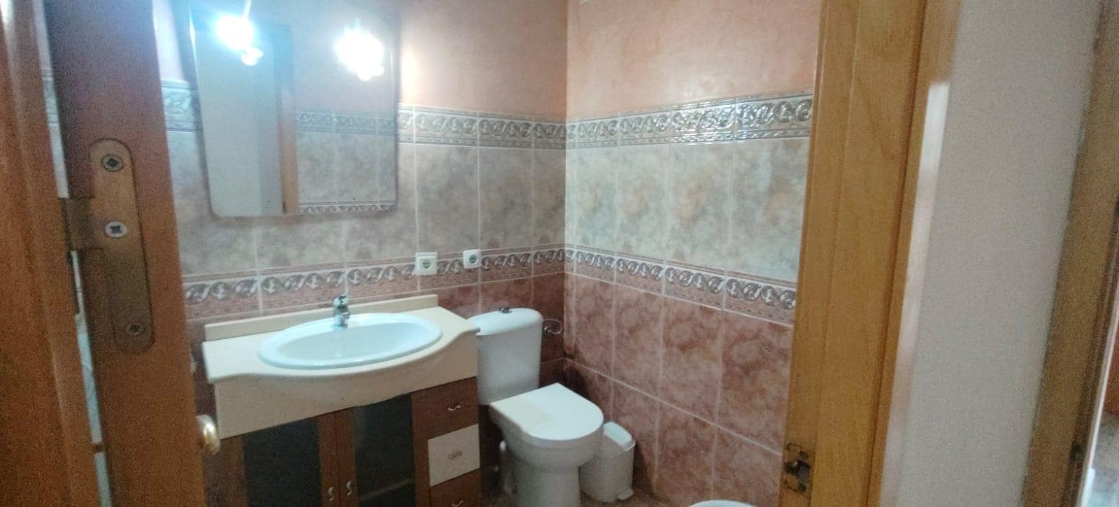 Appartement de 3 chambres à louer à Seville ville avec garage - 850 € (Ref: 10081361)