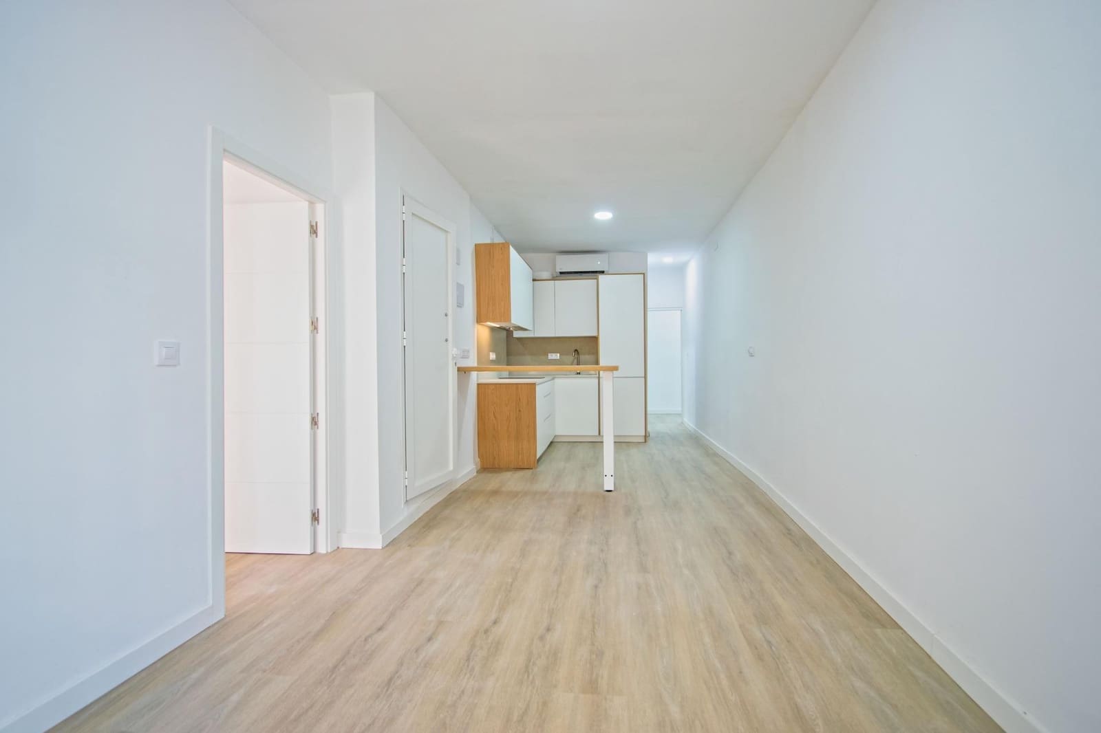 2 slaapkamer Flat te koop in Sevilla stad - € 349.000 (Ref: 10086286)