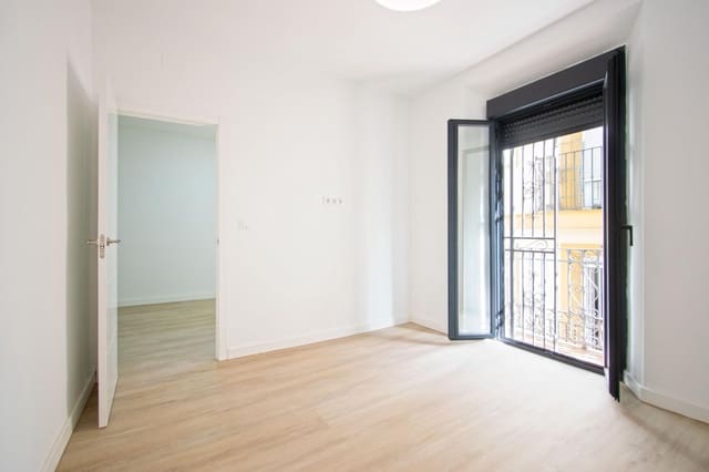 2 slaapkamer Flat te koop in Sevilla stad - € 349.000 (Ref: 10086286)