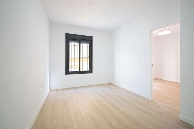 2 slaapkamer Flat te koop in Sevilla stad - € 349.000 (Ref: 10086286)