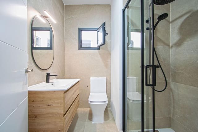 2 slaapkamer Flat te koop in Sevilla stad - € 349.000 (Ref: 10086286)