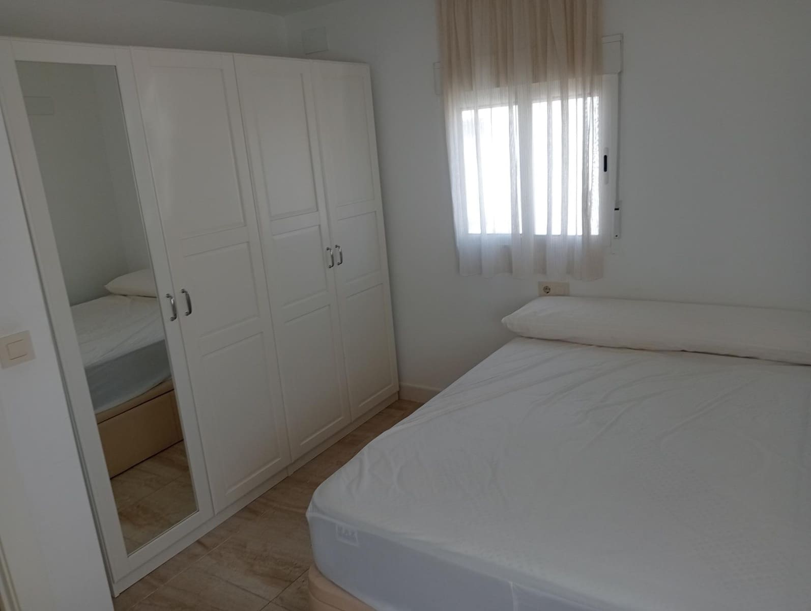 2 soveværelse Lejlighed til leje i Sevilla by - € 850 (Ref: 10086287)