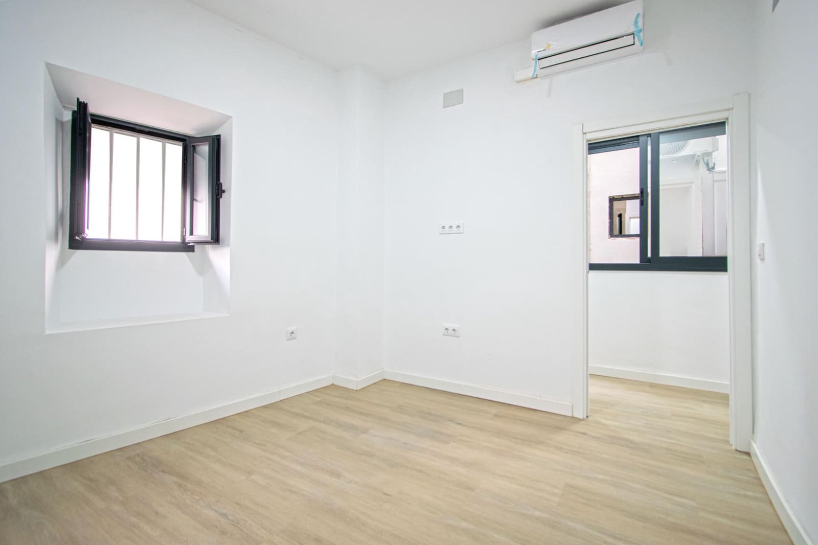 2 Zimmer Wohnung zu verkaufen in Sevilla Stadt - 349.000 € (Ref: 10086288)