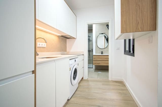 2 slaapkamer Flat te koop in Sevilla stad - € 349.000 (Ref: 10086289)