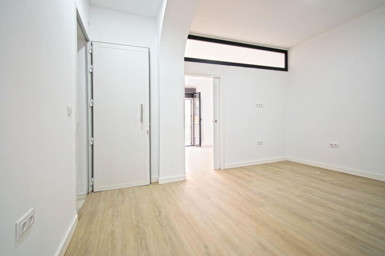 2 slaapkamer Flat te koop in Sevilla stad - € 349.000 (Ref: 10086289)