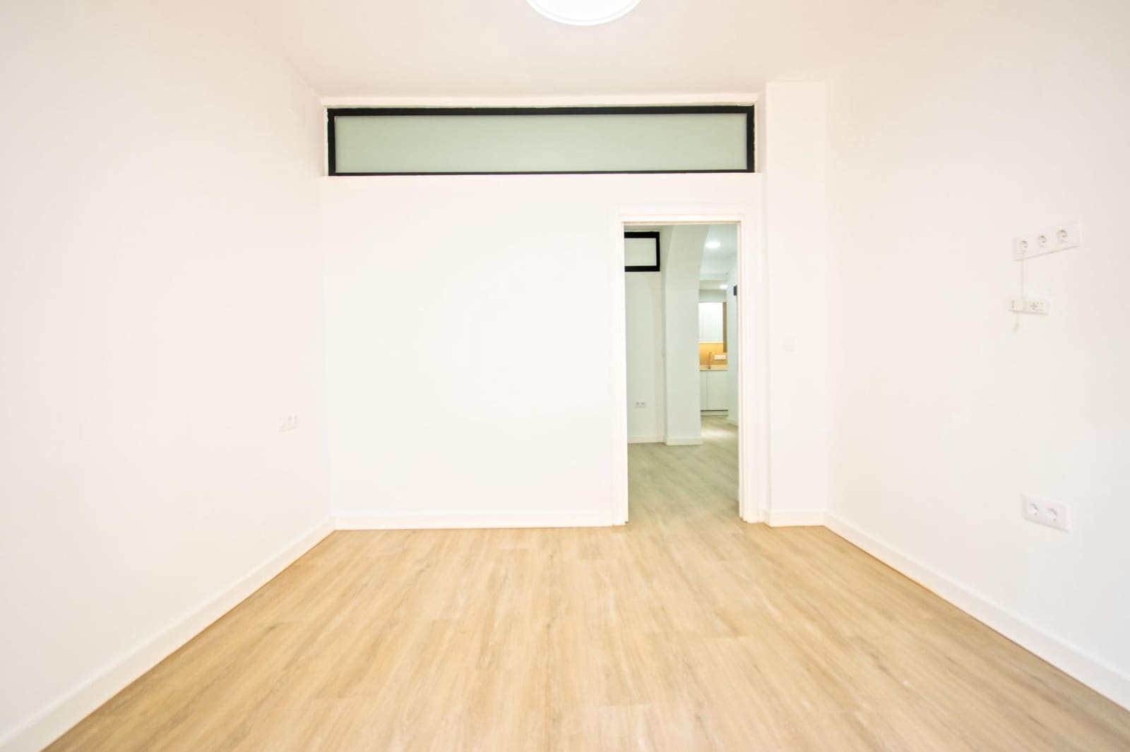2 slaapkamer Flat te koop in Sevilla stad - € 349.000 (Ref: 10086289)