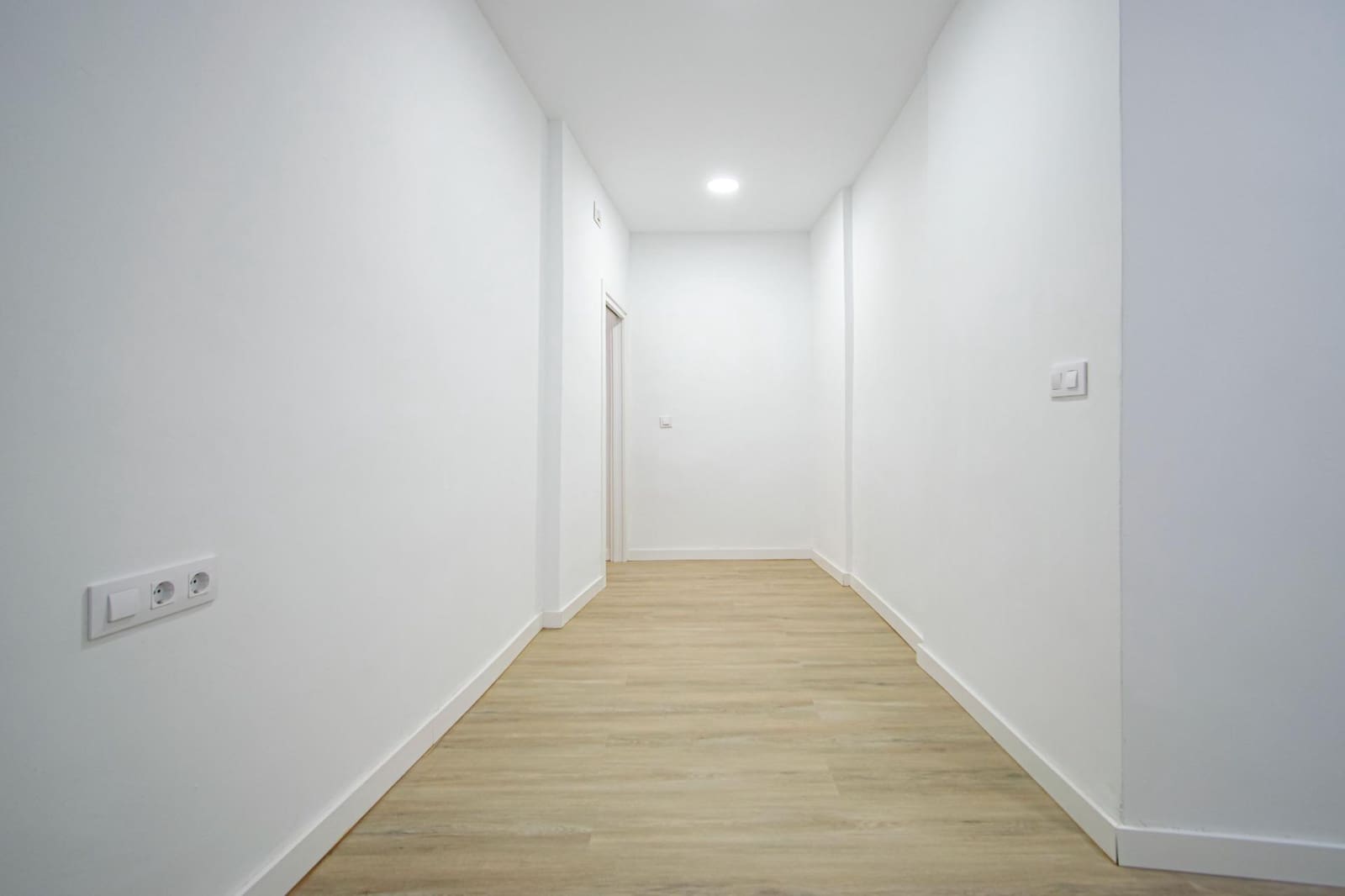 2 slaapkamer Flat te koop in Sevilla stad - € 349.000 (Ref: 10086290)