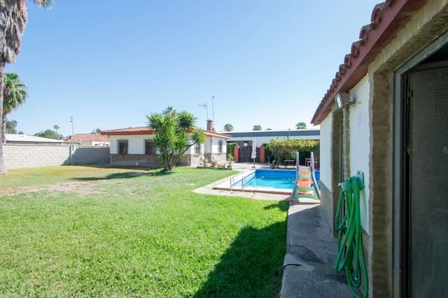 3 soveværelse Villa til salg i Los Palacios y Villafranca med swimmingpool - € 200.000 (Ref: 10086292)