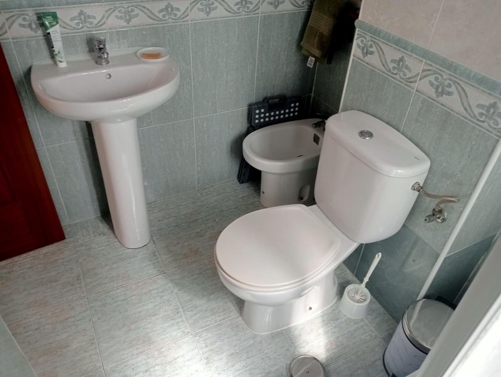 Piso de 4 habitaciones en Sevilla ciudad en alquiler - 900 € (Ref: 10089806)