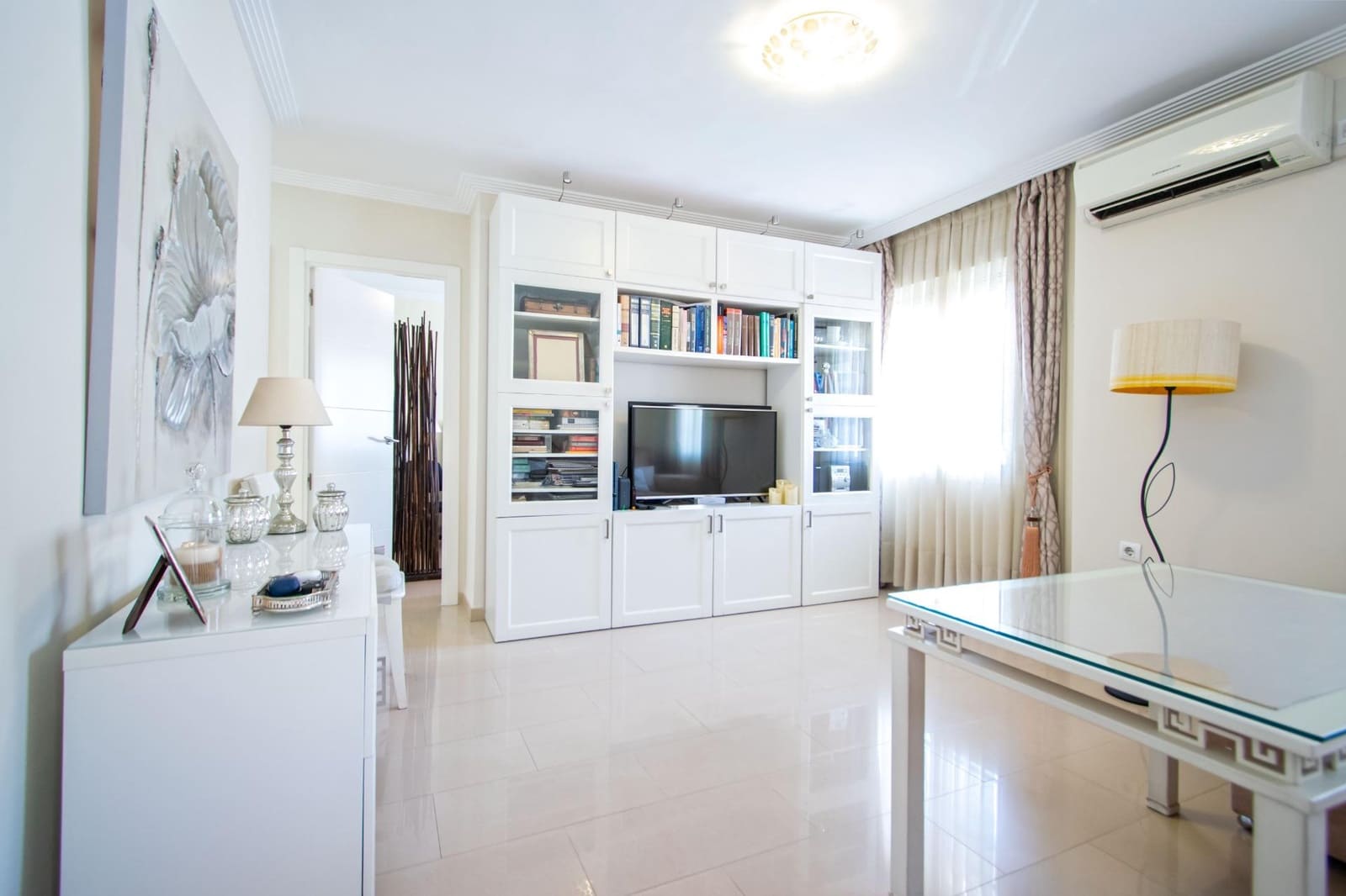 3 slaapkamer Flat te koop in Sevilla stad - € 315.000 (Ref: 10102730)