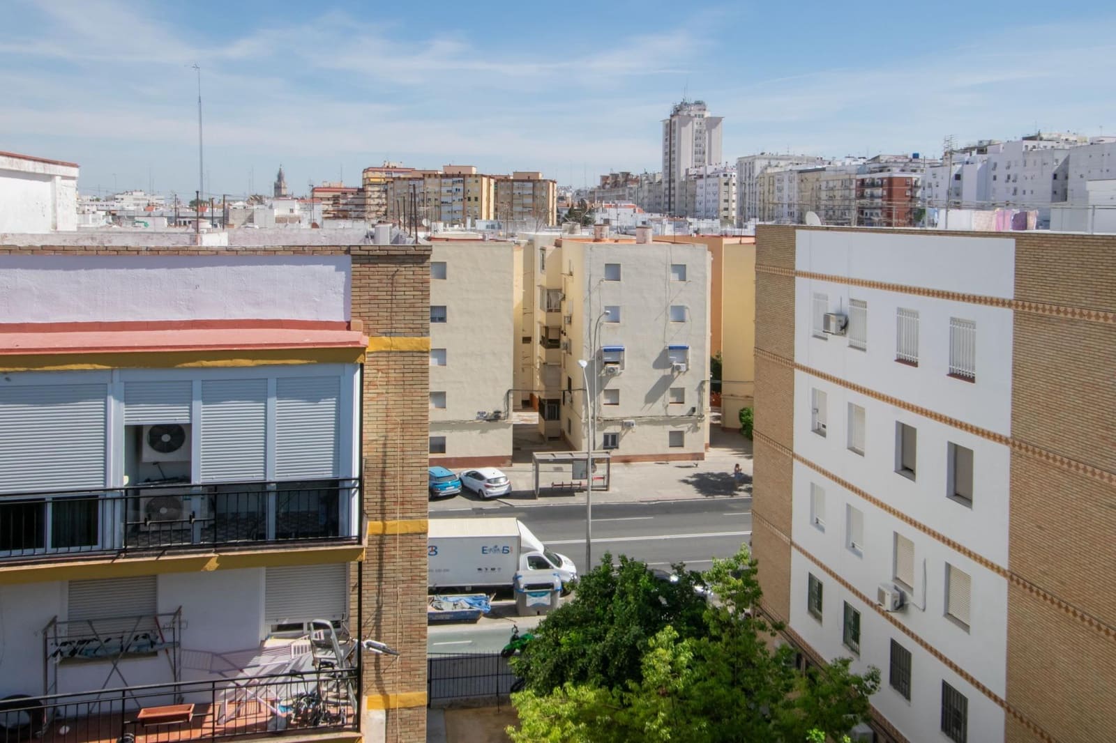 3 slaapkamer Flat te koop in Sevilla stad - € 315.000 (Ref: 10102730)