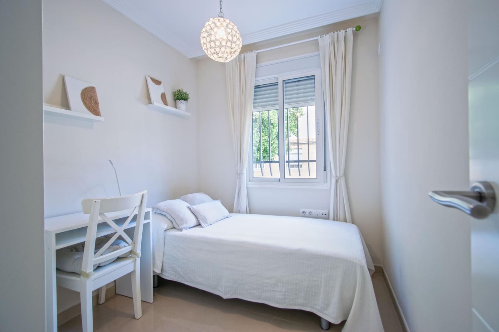 3 bedroom Flat for sale in Seville city - € 315,000 (Ref: 10102730)