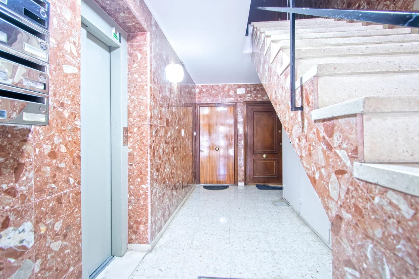 3 bedroom Flat for sale in Seville city - € 315,000 (Ref: 10102730)
