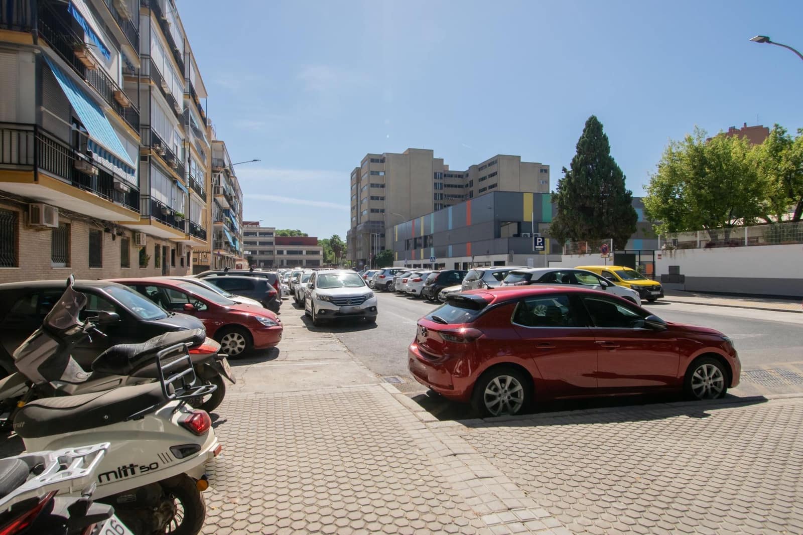 3 bedroom Flat for sale in Seville city - € 315,000 (Ref: 10102730)