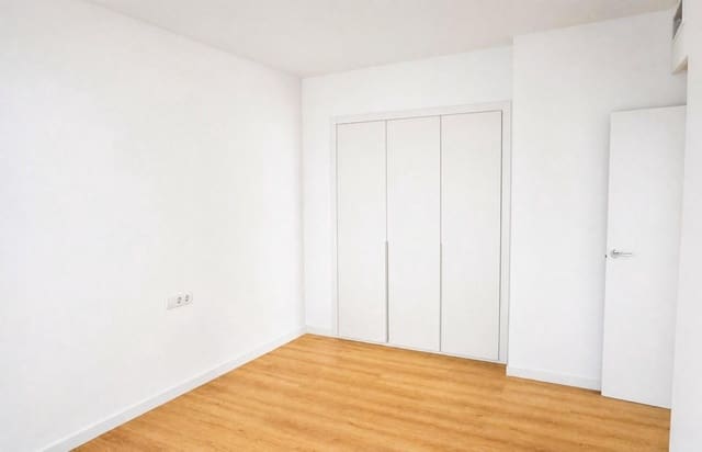 2 sypialnia Mieszkanie na sprzedaż w Miasto Sewilla z basenem garażem - 264 000 € (Ref: 10102732)