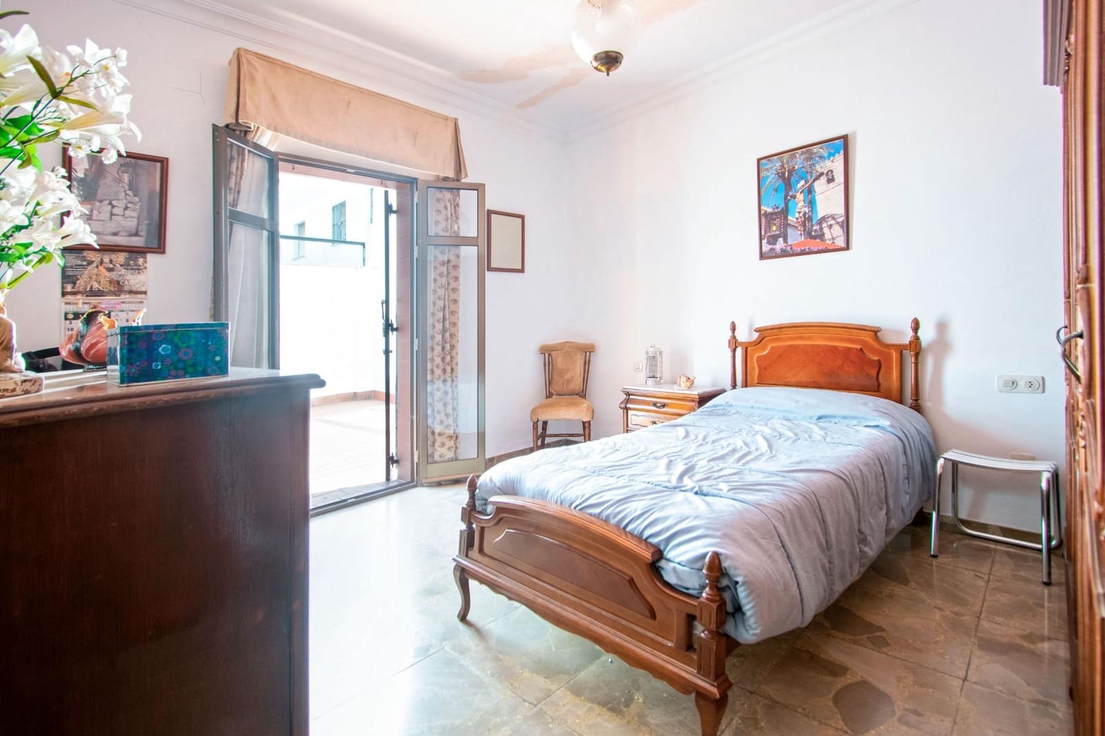 6 bedroom Townhouse for sale in Seville city with garage - € 719,900 (Ref: 10119991)