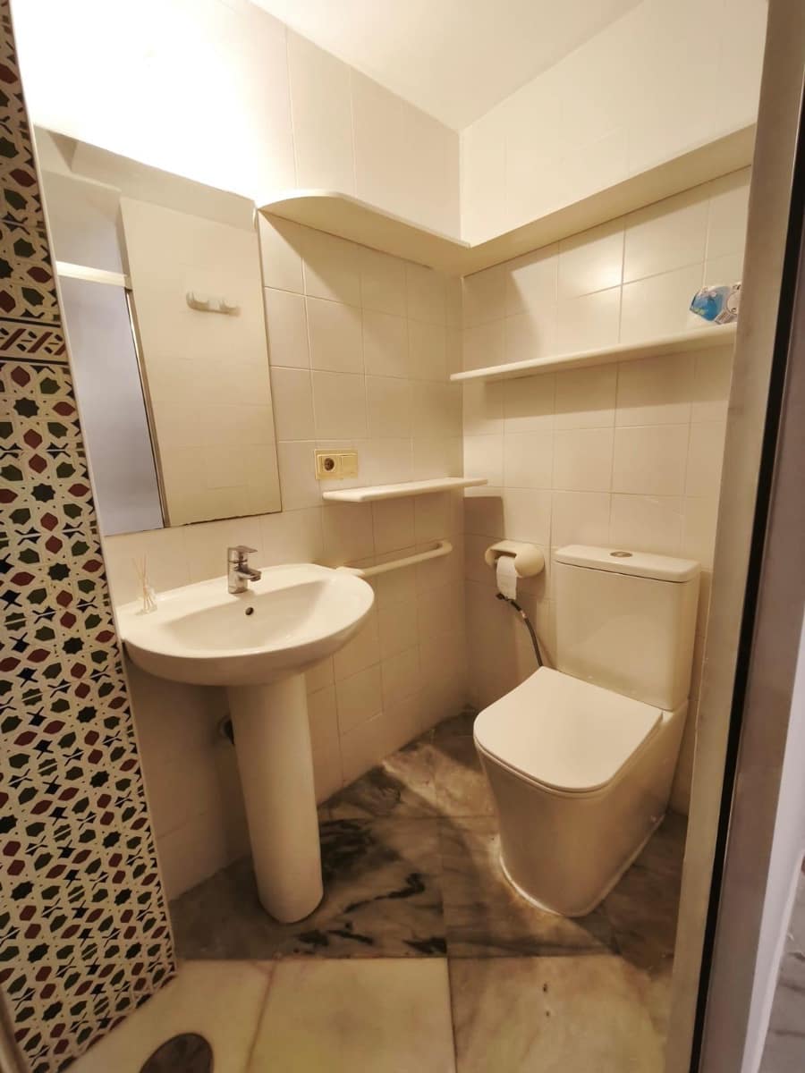 1 soveværelse Lejlighed til leje i Sevilla by med garage - € 1.300 (Ref: 10129646)