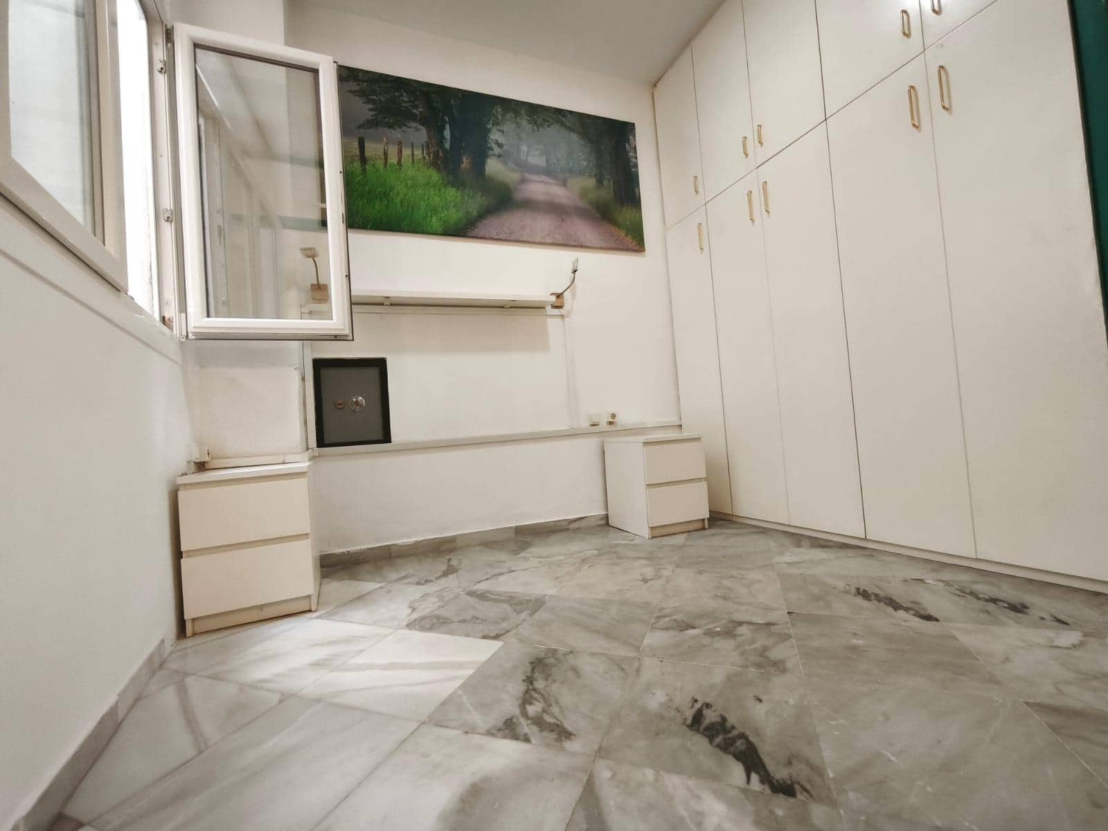 1 soveværelse Lejlighed til leje i Sevilla by med garage - € 1.300 (Ref: 10129646)