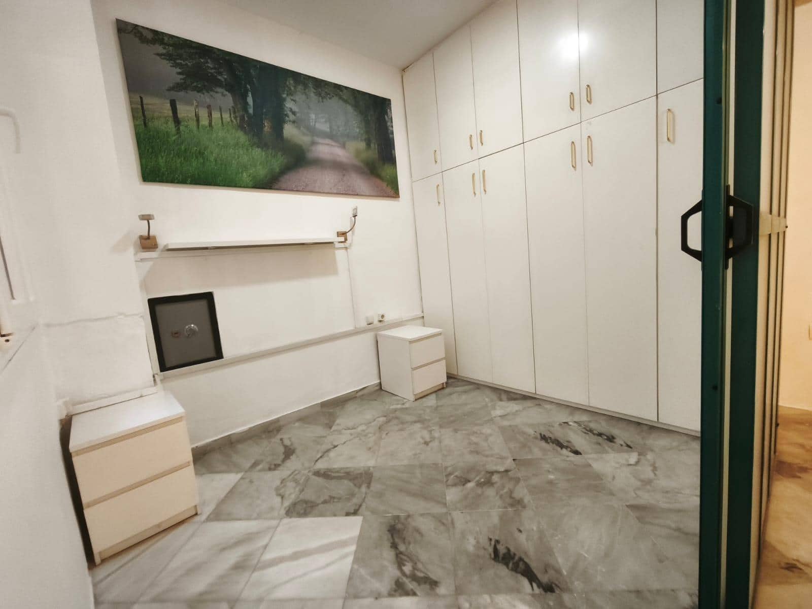 1 soveværelse Lejlighed til leje i Sevilla by med garage - € 1.300 (Ref: 10129646)