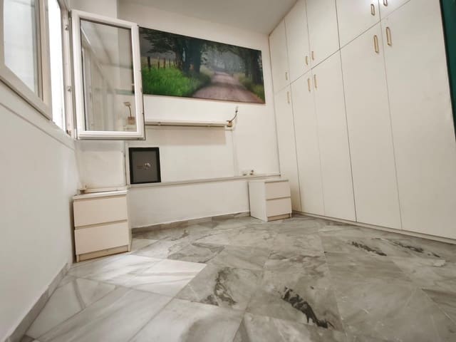 1 quarto Apartamento para arrendar em Sevilha cidade - 1 300 € (Ref: 10129646)