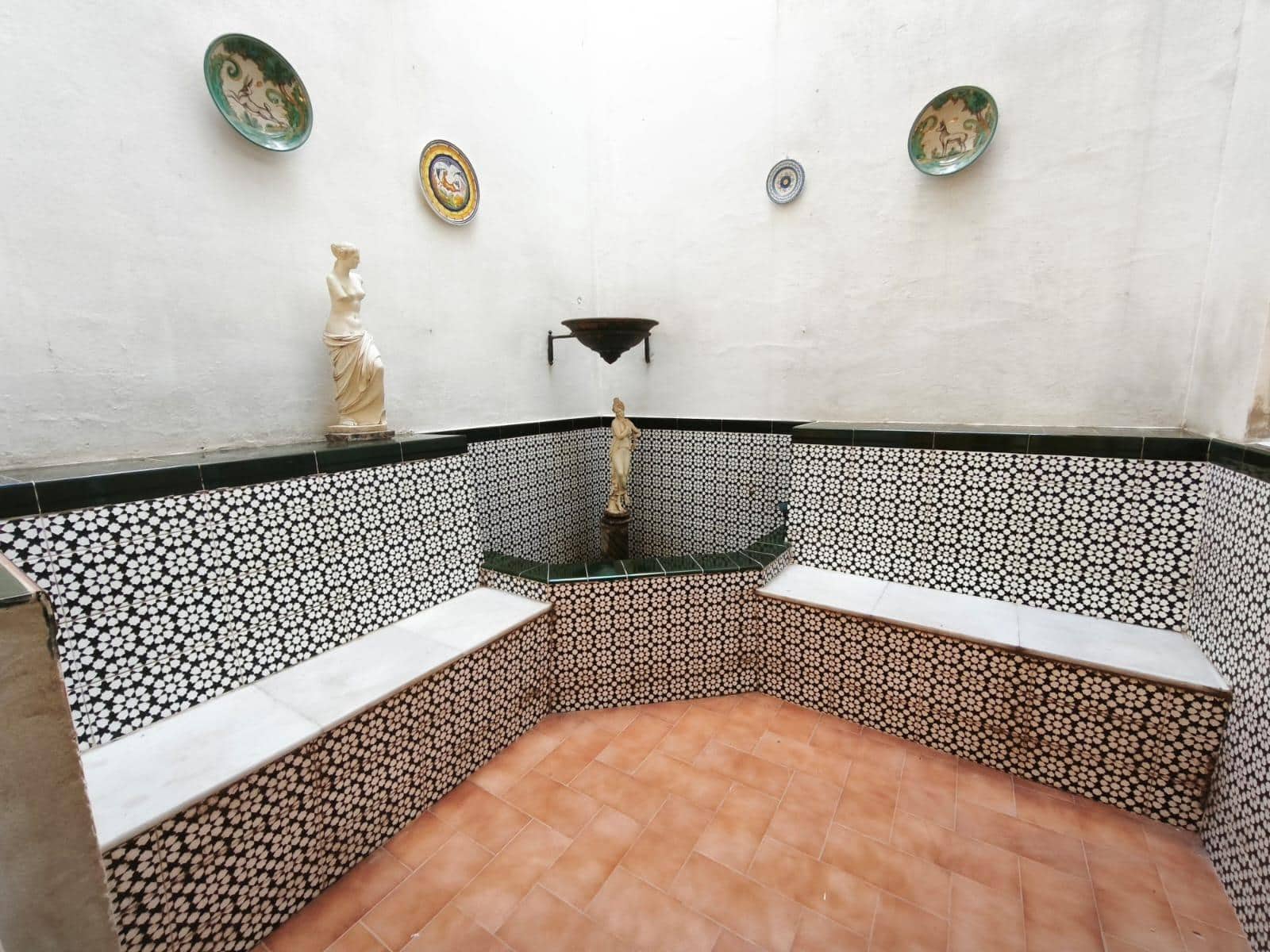 1 soveværelse Lejlighed til leje i Sevilla by med garage - € 1.300 (Ref: 10129646)
