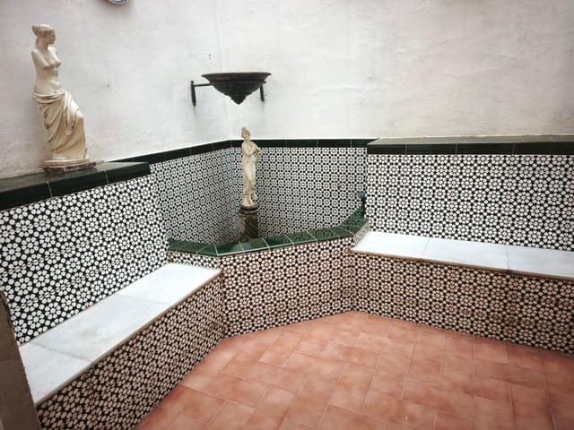1 quarto Apartamento para arrendar em Sevilha cidade - 1 300 € (Ref: 10129646)