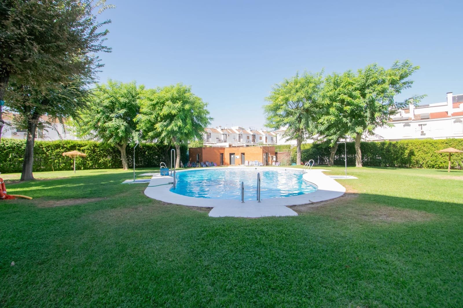 3 sovrum Lägenhet till salu i Mairena del Aljarafe med pool garage - 230 000 € (Ref: 10129647)