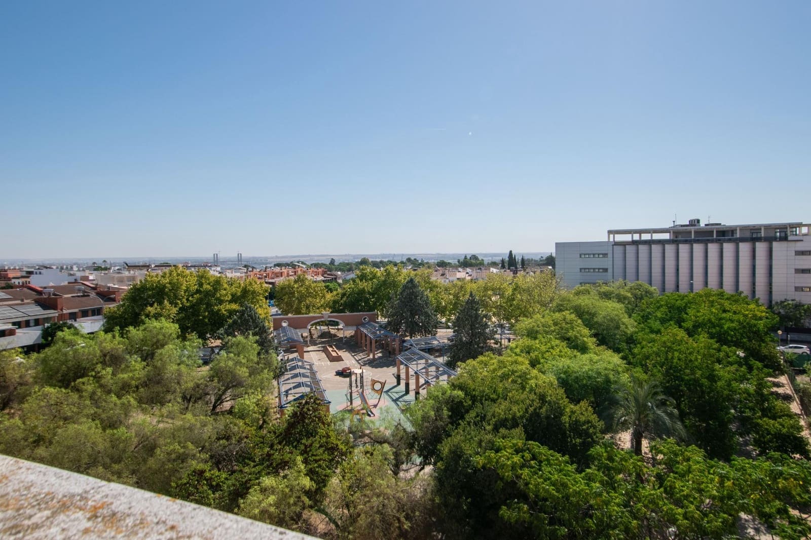 3 sovrum Lägenhet till salu i Mairena del Aljarafe med pool garage - 230 000 € (Ref: 10129647)