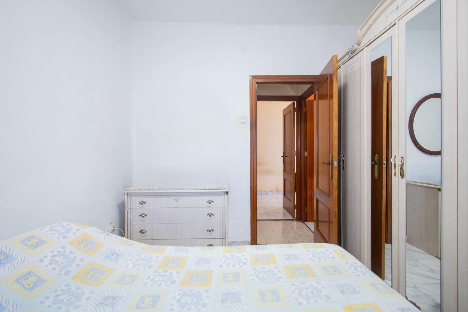 3 bedroom Flat for sale in Seville city - € 89,990 (Ref: 10129649)