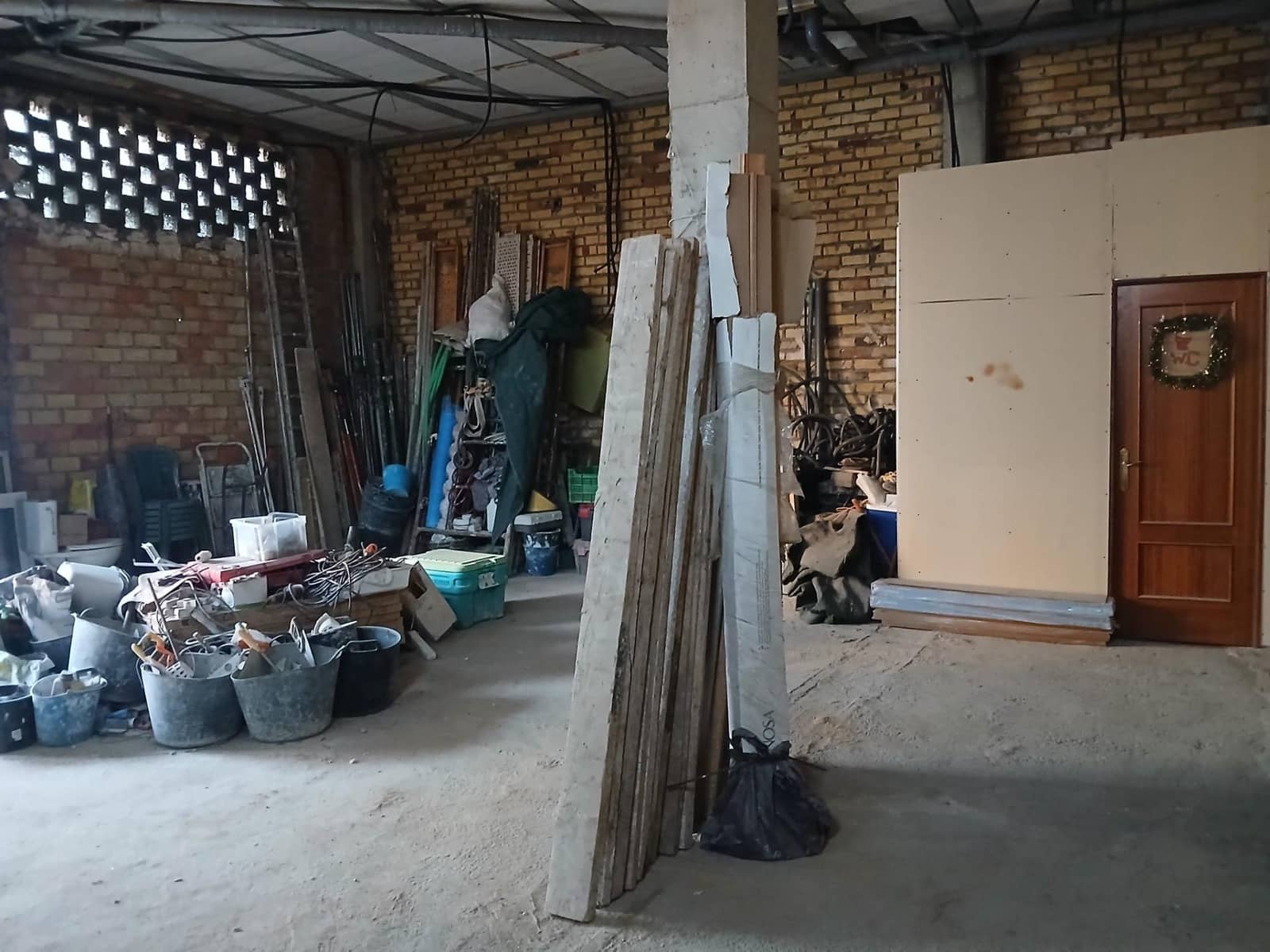 Kommersiell till salu i Bollullos de la Mitacion - 99 990 € (Ref: 10129651)