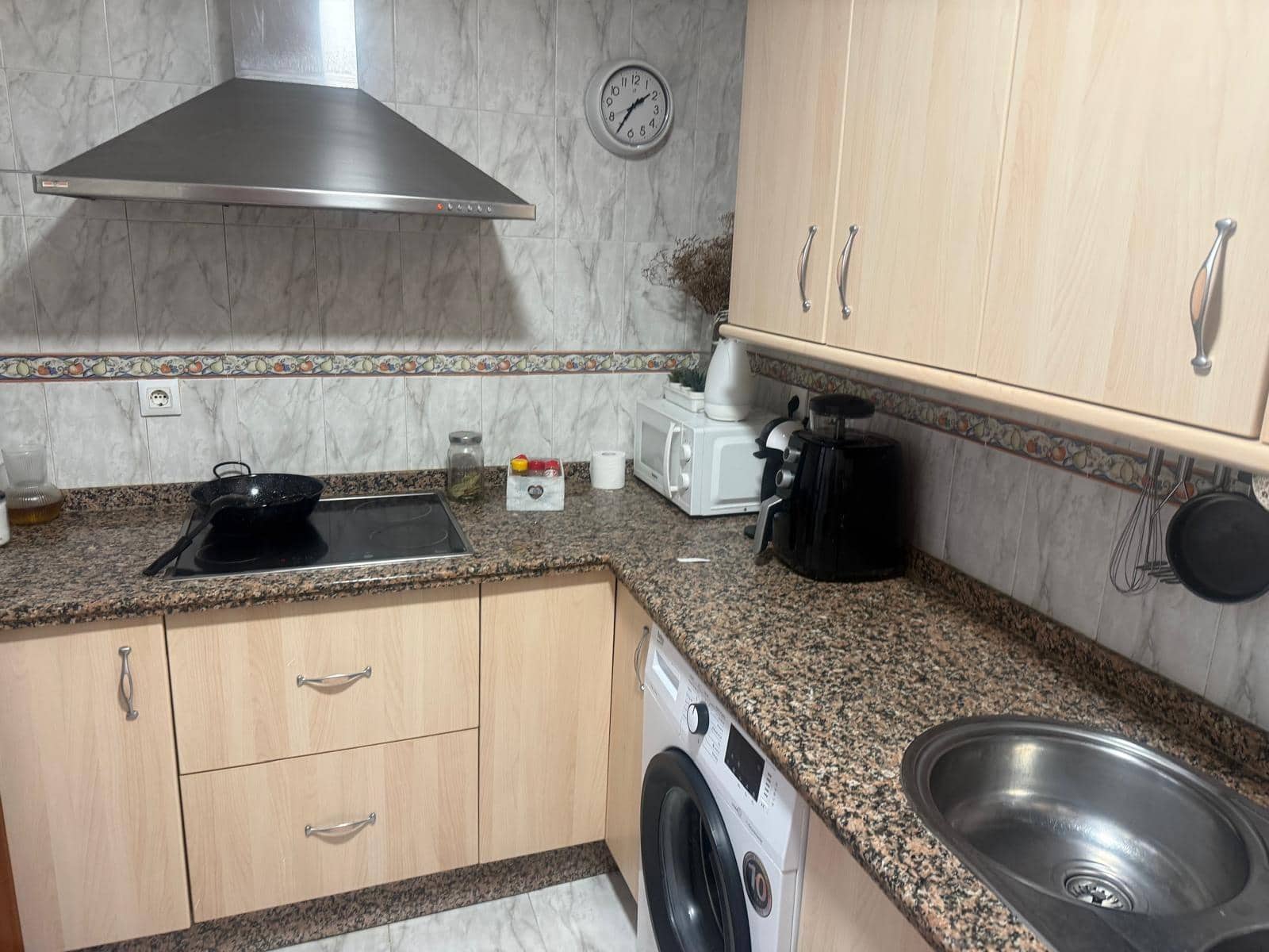 3 sovrum Lägenhet till salu i Sevilla stad - 145 000 € (Ref: 10129652)