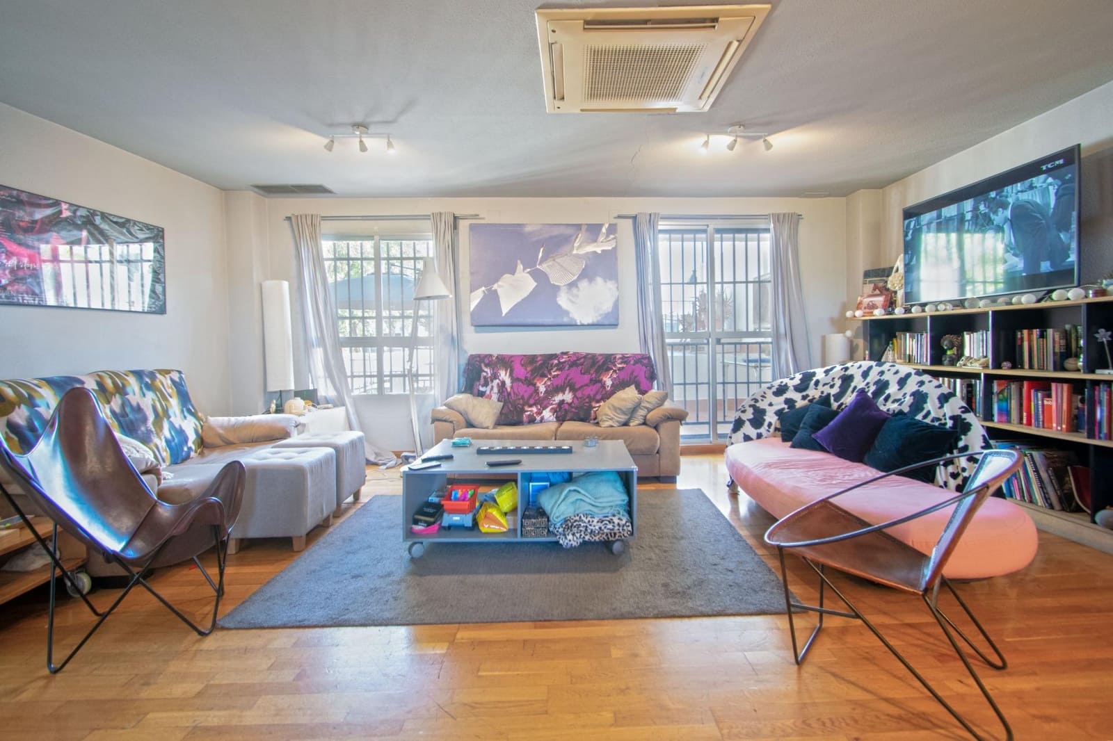Pareado de 4 habitaciones en Tomares en venta con piscina garaje - 390.000 € (Ref: 10129653)