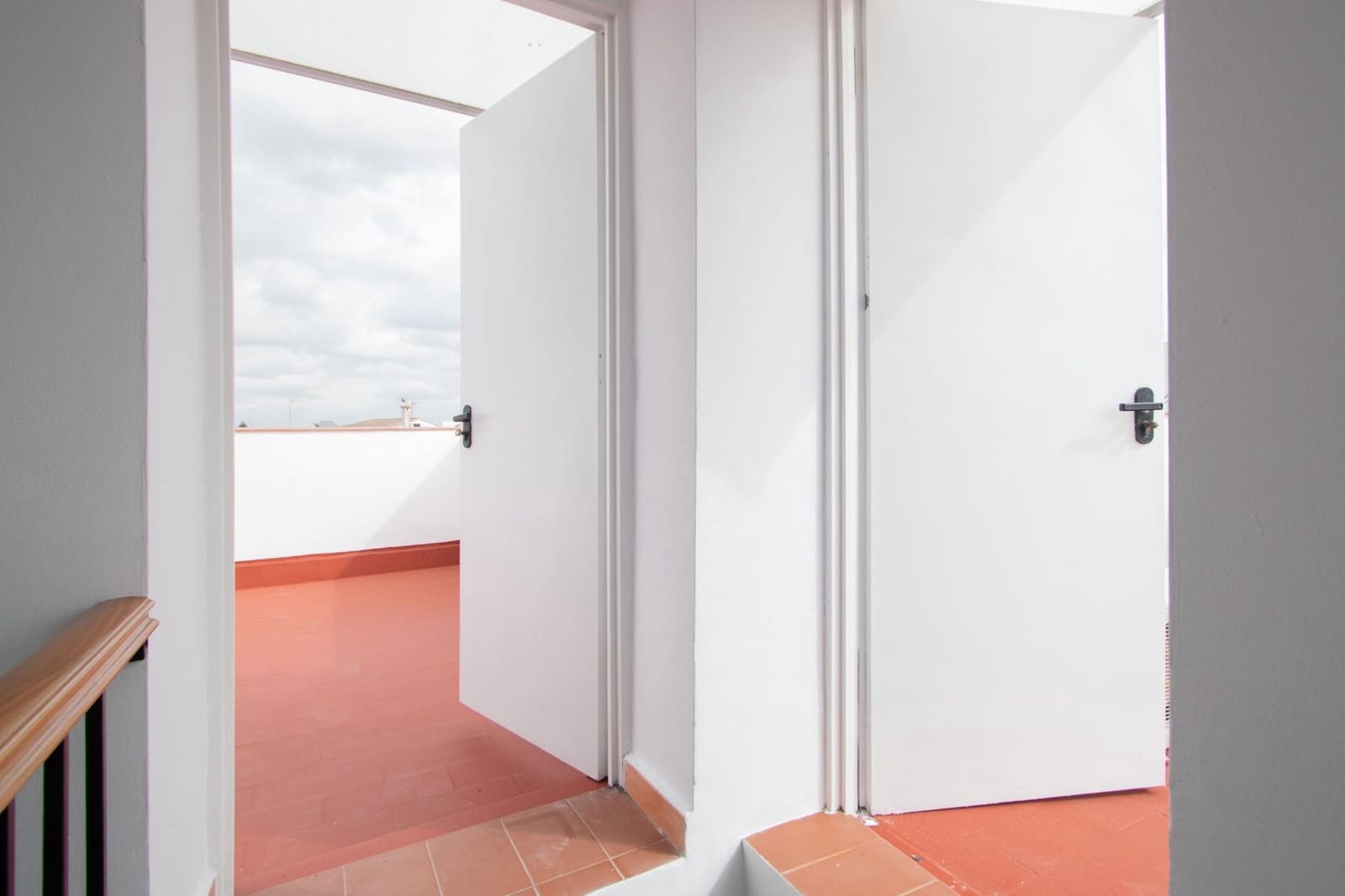 Apartamento de 1 habitación en Sanlúcar la Mayor en venta con garaje - 105.000 € (Ref: 10132092)