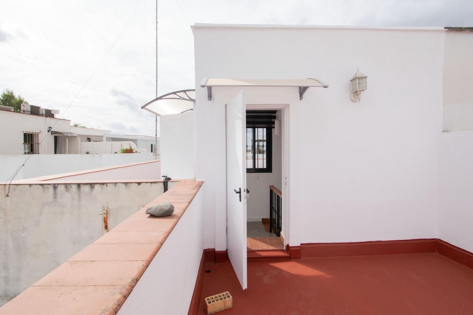 Apartamento de 1 habitación en Sanlúcar la Mayor en venta con garaje - 105.000 € (Ref: 10132092)