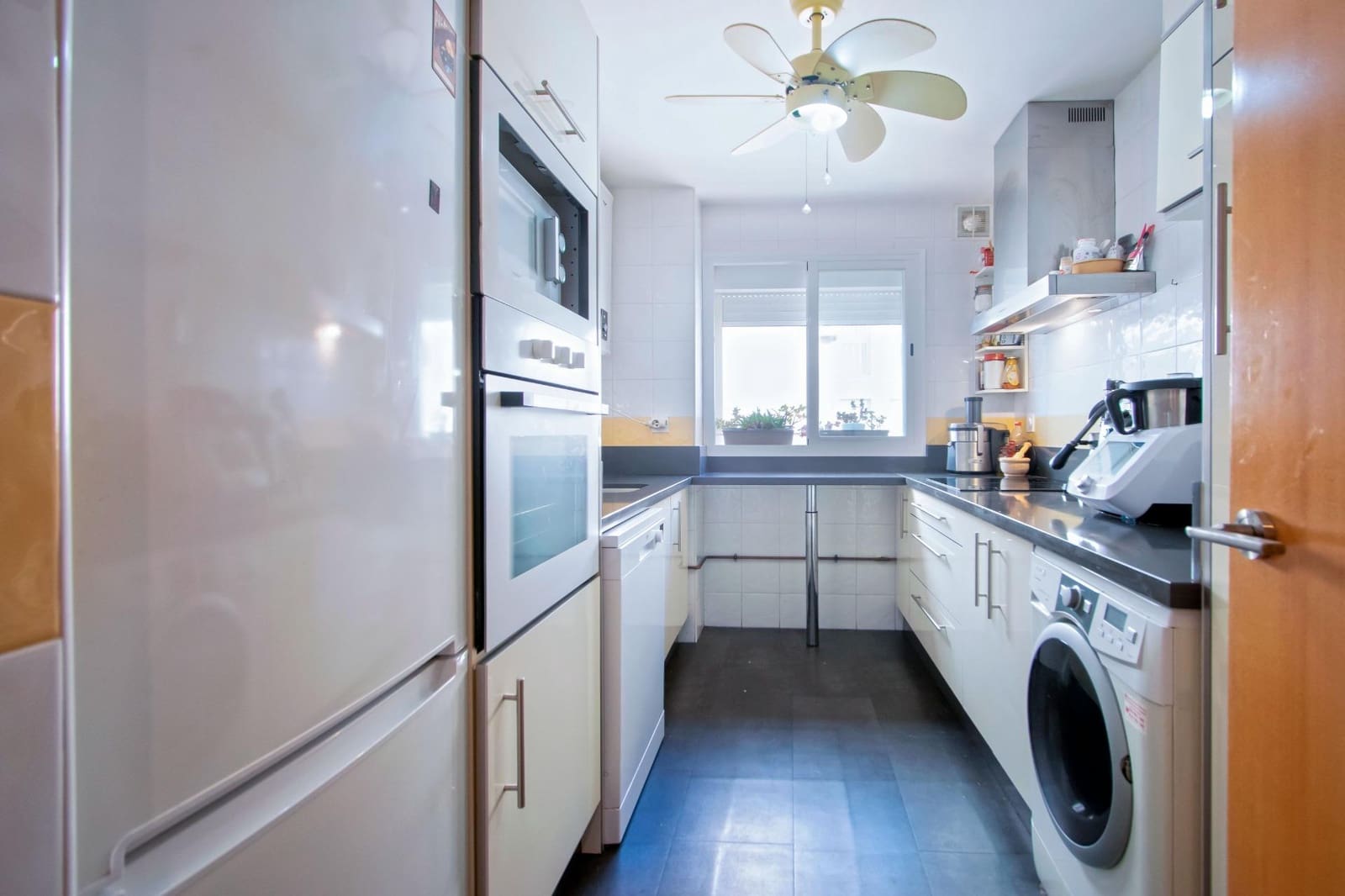 4 quarto Apartamento para venda em Tomares com garagem - 267 000 € (Ref: 10132093)