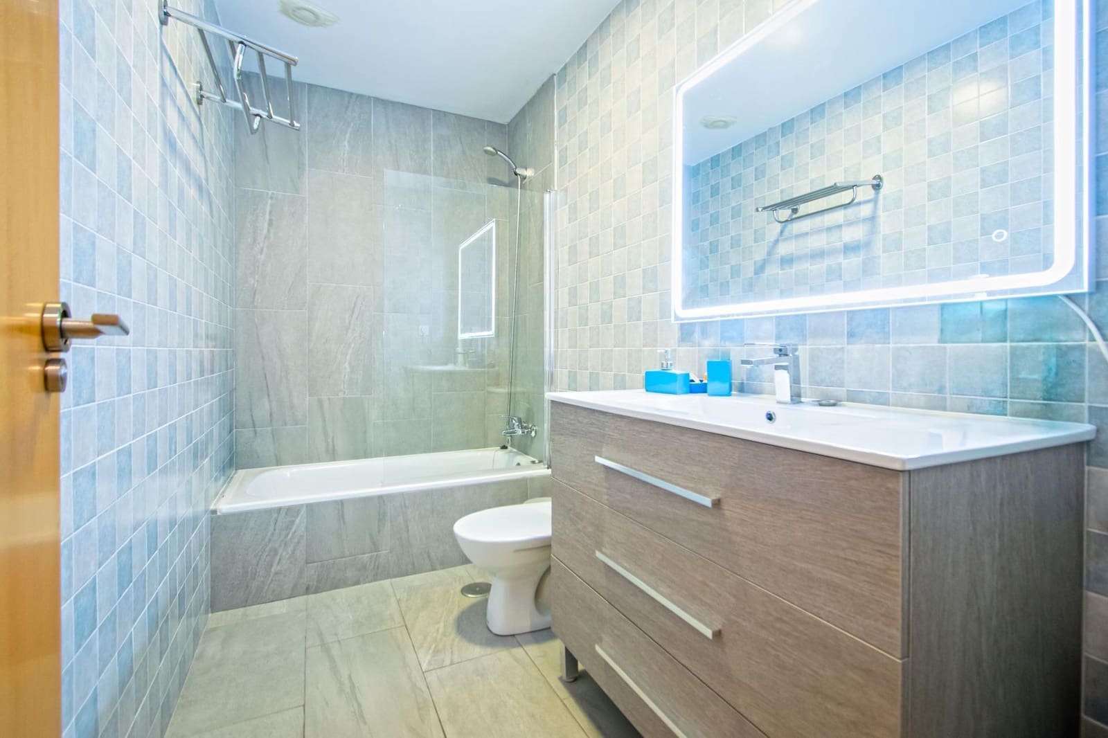 4 quarto Apartamento para venda em Tomares com garagem - 267 000 € (Ref: 10132093)