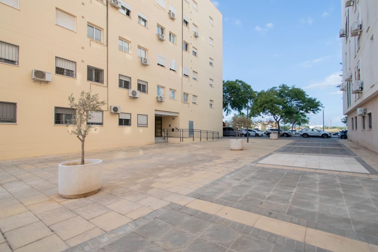 4 quarto Apartamento para venda em Tomares com garagem - 267 000 € (Ref: 10132093)