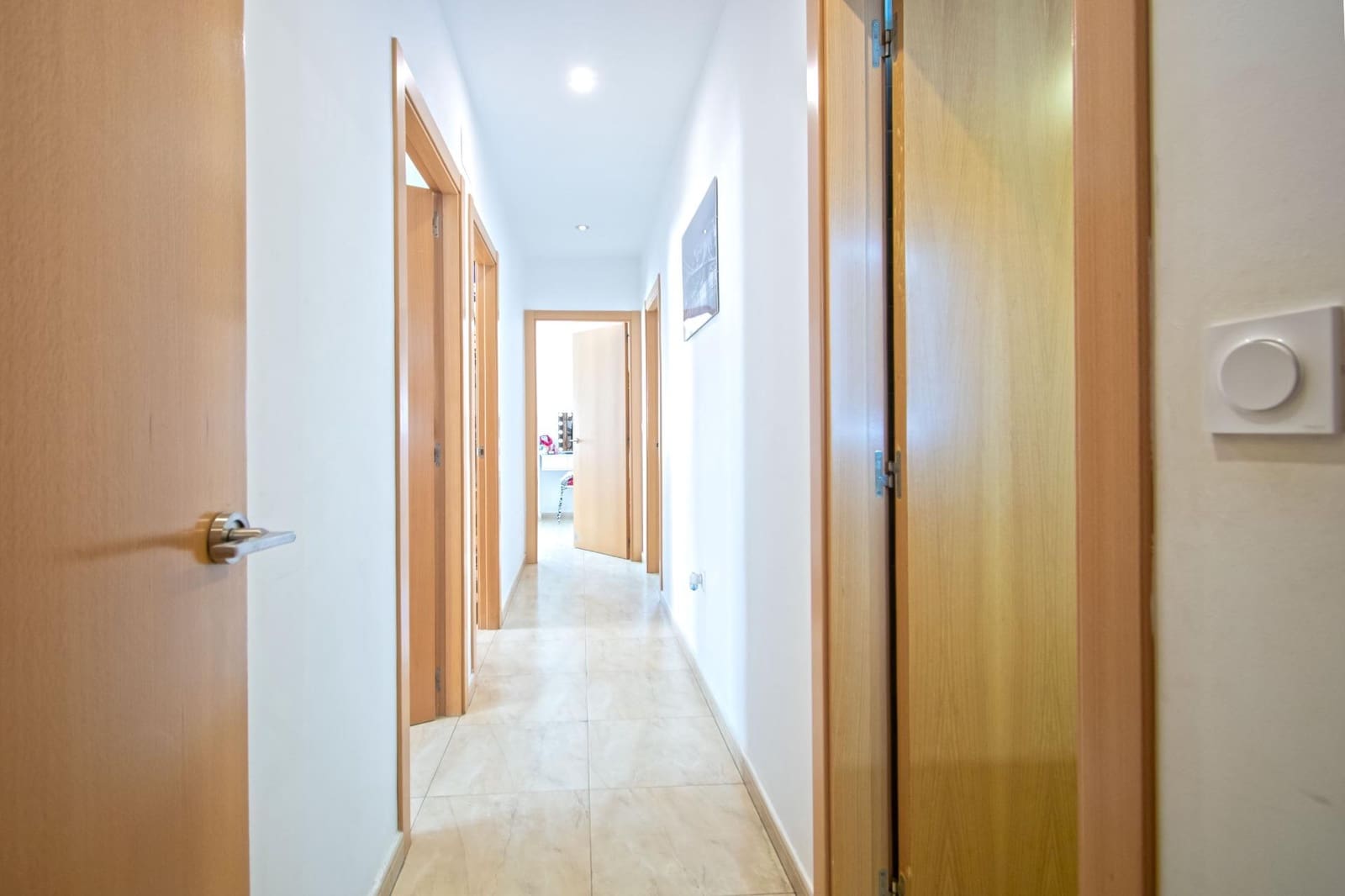 4 bedroom Flat for sale in Tomares with garage - € 267,000 (Ref: 10132093)