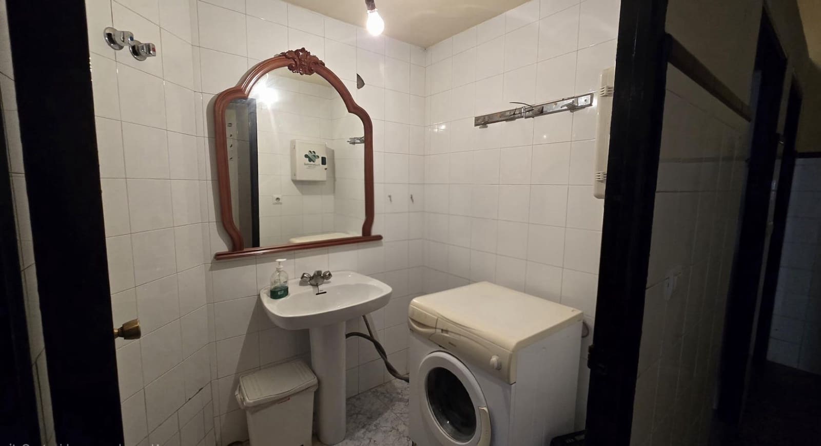 Kommersiell till salu i Pilas med garage - 105 000 € (Ref: 10136172)